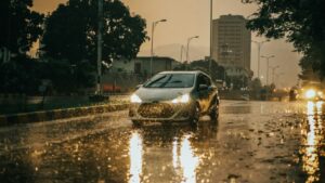 8 Smart Habits for Safer Driving...