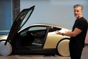 The FIRST Cybercab @ The Petersen!...