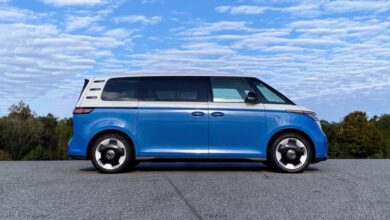 2025 Volkswagen ID.Buzz tags nostalgia, re-ups minivans